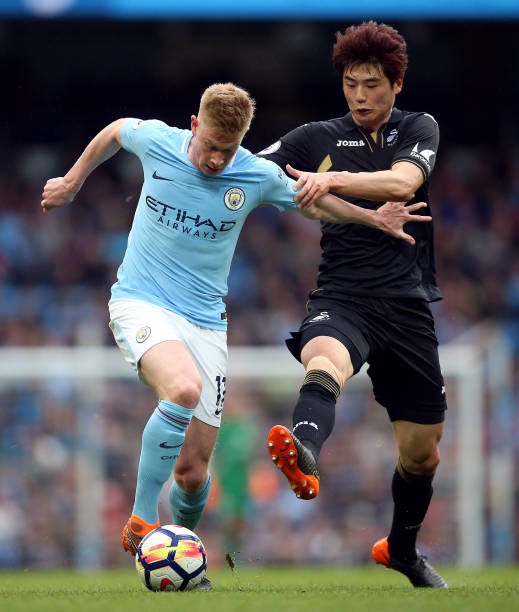 巴塞罗那正 巴塞罗那正