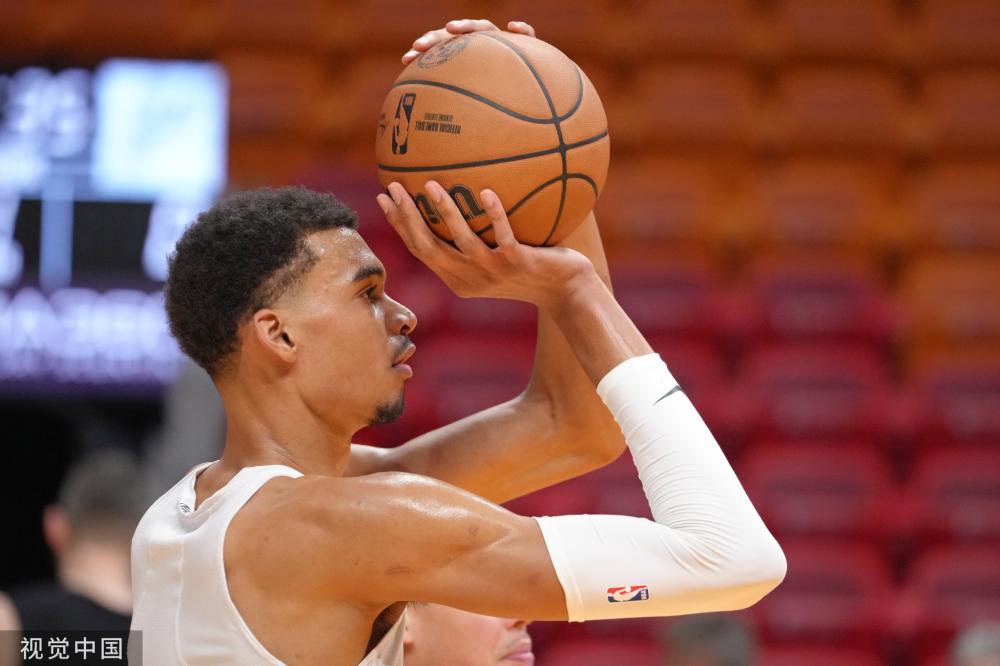 在经济转型 在经济转型